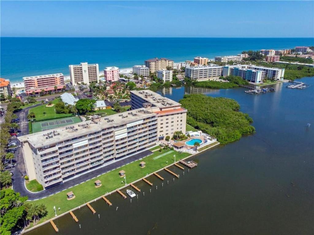 Bayshore Yatch Tennis Condo 2Br 3 Beds, Walking Distance To Beautiful Quite Beach Clearwater Beach Εξωτερικό φωτογραφία